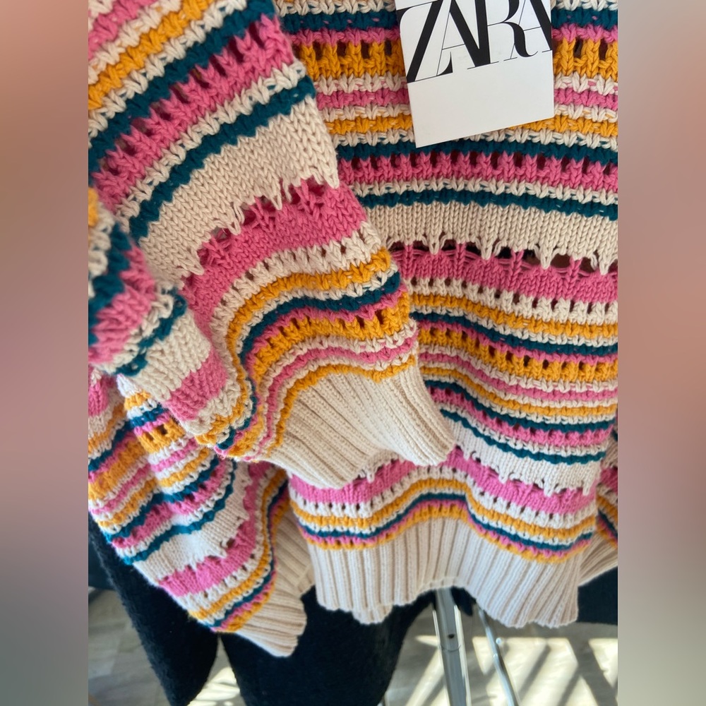 L 🔖 ZARA Sweater Rainbow Crochet Multi-Color - Picture 5 of 6